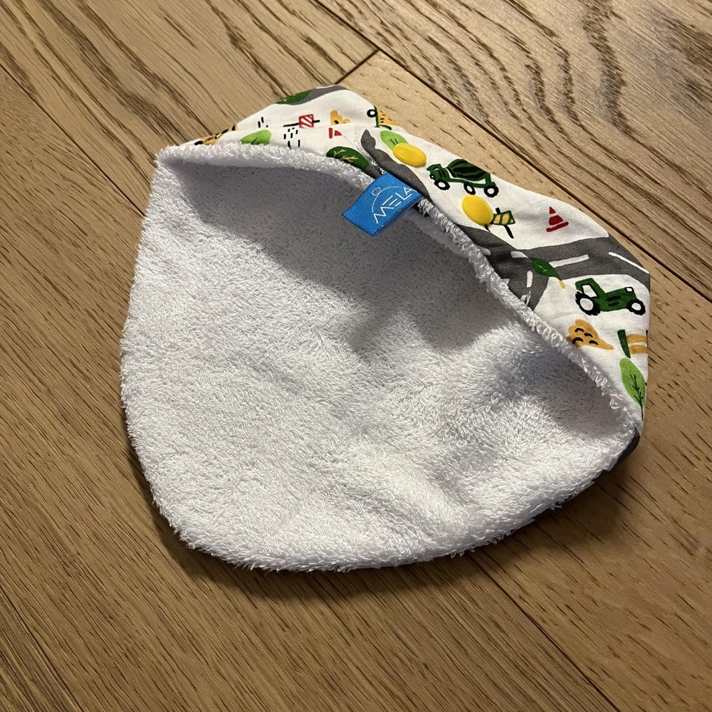 Latz von MELA Handwerk