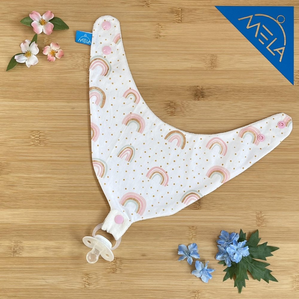 Latz mit Nuggi von MELA Handwerk